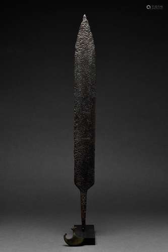 A ROMAN IRON "POMPEII TYPE" GLADIUS SWORD