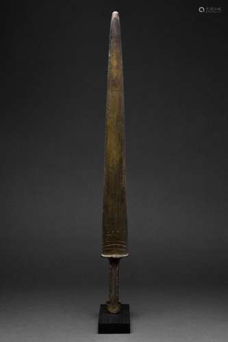 ANCIENT URARTIAN BRONZE SWORD