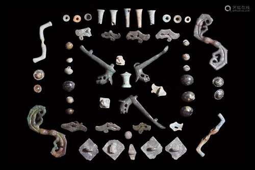 A RARE SCYTHIAN CAVALIER HORSE HARNESS SET