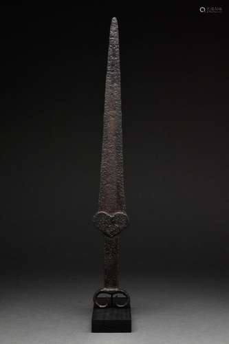 A SCYTHIAN IRON ACINACES SWORD WITH DECORATED HANDLE