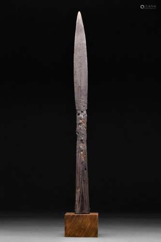 ROMAN IRON SOCKETED "LANCEHEAD" SPEAR HEAD