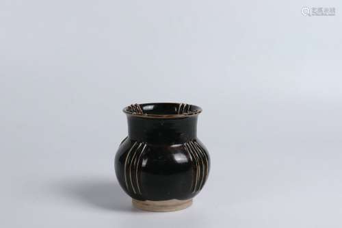 A pottery spittoon