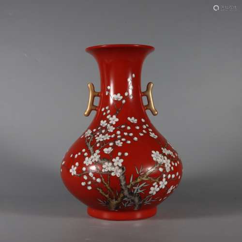 a red glaze vase