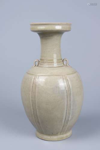 A yiqing glaze vase