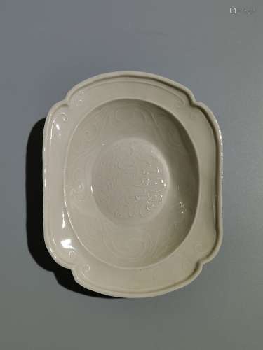 A molded porcelain plate