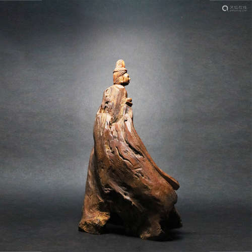 木雕随形菩萨像