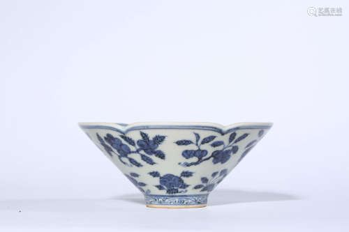 Blue and White Flower Lobed Bowl, Xuande Mark