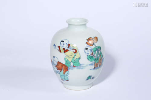 Doucai Boys at Play Vase, Kangxi Mark