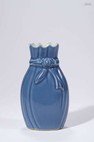 Blue Glaze Bundle-shape Vase, Qianlong Mark