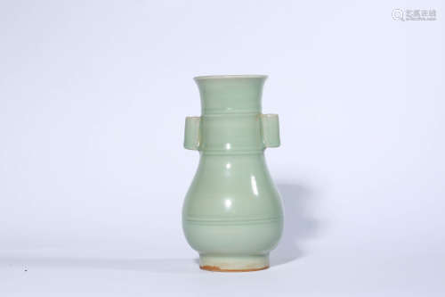 Longquan Kiln Double-eared Vase