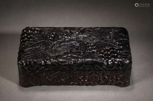 Agarwood box with dragon pattern