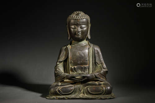 Lron Buddha statue