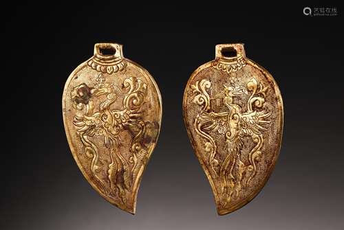 Silver-clad gilt cypress wood decoration