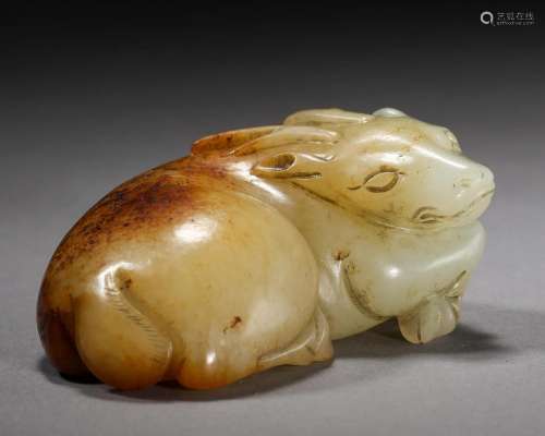 A Chinese Carved Jade Beast Song Dyn.