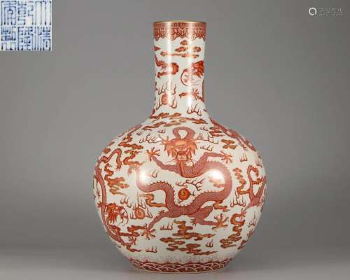 A Chinese Iron Red Dragon Globular Vase Qing Dyn.