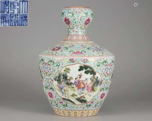 A Chinese Famille Rose Figures Zun Vase Qing Dyn.