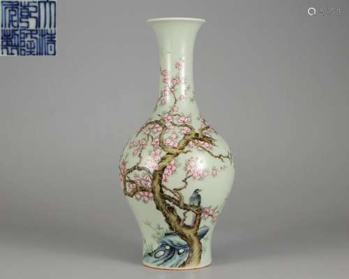 A Chinese Famille Rose Flower and Bird Vase Qing Dyn.