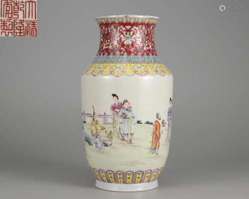 A Chinese Famille Rose Figures Vase Qing Dyn.