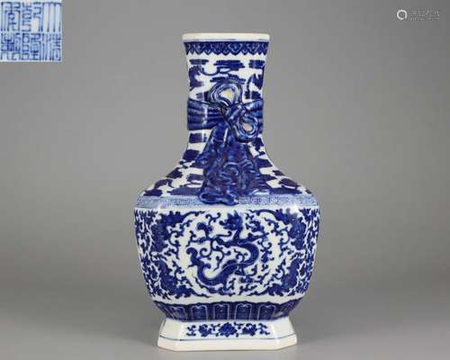 A Chinese Blue and White Dragon Vase Qing Dyn.