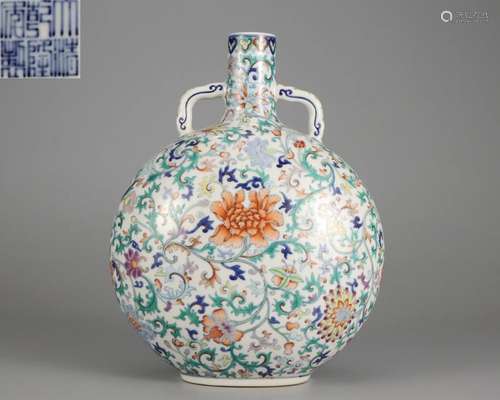 A Chinese Doucai Glazed Bianhu Qing Dyn.