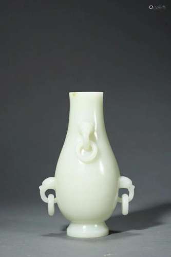 Qianlong Period of the Qing Dynasty: A Carved White