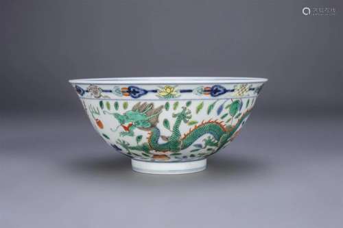 Qing Dynasty: A WuCai Porcelain Bowl