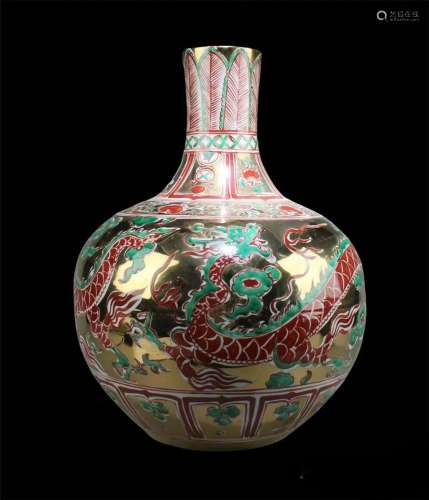 A Large Porcelain Vase