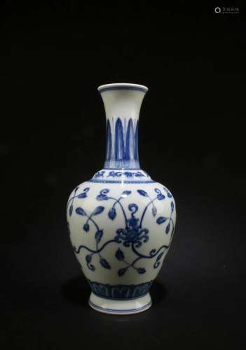 Chinese Blue & White Vase