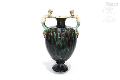 Enameled porcelain amphora, Minton & Co., 1836-1904.