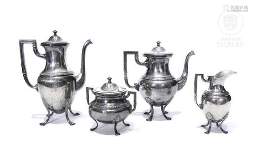 Silver metal tea set. Germany.