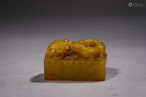 Qing Emperor Qianlong: A Carved TianHuang Dragon Seal