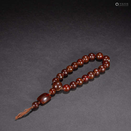 CHINESE AGATE BEAD CHAIN, LIAO AND JIN PERIOD