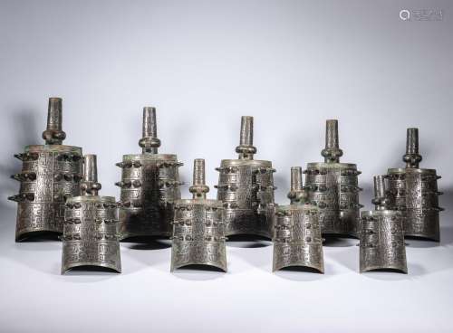 CHINESE BRONZE CHIME BELLS, WARRING STATES PERIOD