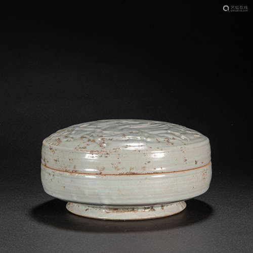 CHINESE CELADON POWDER BOX, FIVE DYNASTIES PERIOD