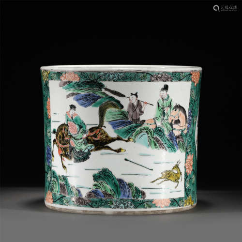 A WUCAI FIGURE STORY PORCELAIN BRUSH POT /QING DYNASTY