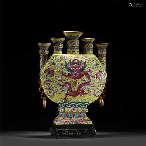 A FAMILLE ROSE DRAGON FIVE HOLE VASE /QING DYNASTY