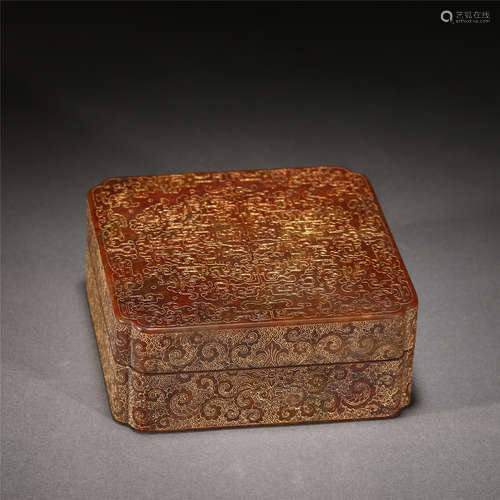 A RED SHOUSHAN STONE GOLD PAINTED LIDDED BOX