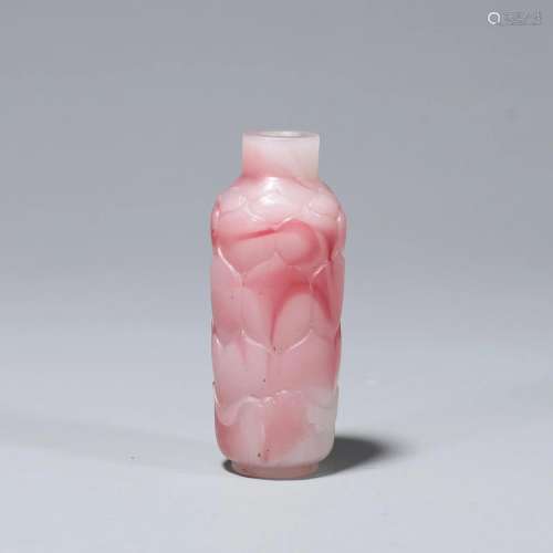 Carved Glass Lotus Snuff Bottle