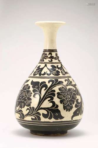 Yaozhou Kiln Sgraffito Floral Globular Vase