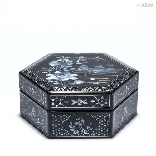 Mother-of-Pearl Inlaid Lacquer Hexagonal Case and Cover