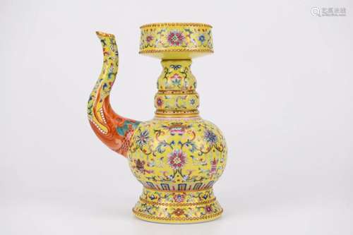 Yellow-Ground Yangcai Glaze Flower Penba-Style Ewer