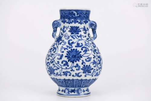 Blue and White Interlocking Lotus Vase