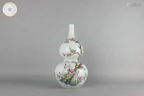 Color Enameled Gourd-shaped Vase with Crane and Peach Patter...