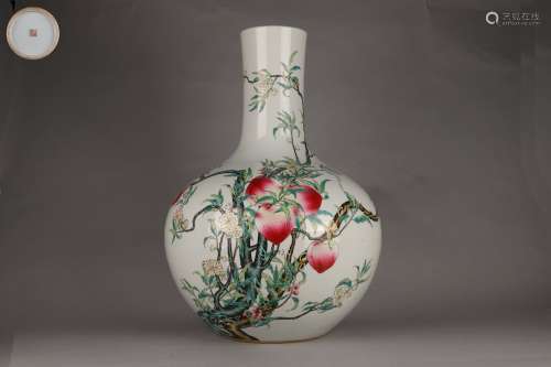 Large Famille-rose Globular-shaped Vase with Nine Peaches, Q...