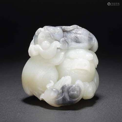 A CHINESE WHITE JADE PAPER WEIGHT