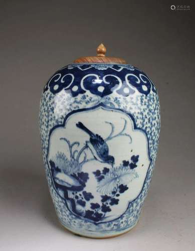 Chinese Blue & White Porcelain Vase