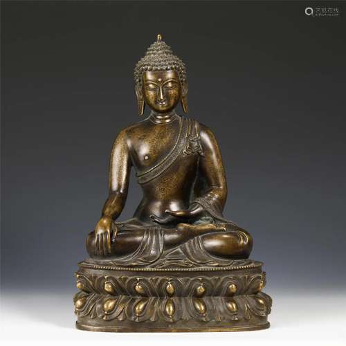 A CHINESE BRONZE FIGURE OF BUDDHA STATUE