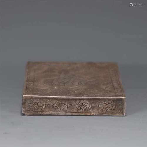 A CHINESE BRONZE BOX