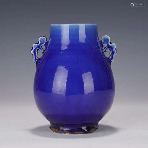 A CHINESE BLUE GLAZE PORCELAIN ZUN VASE