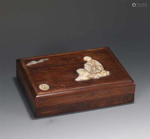 A CHINESE HARDWOOD INLAID MOTHER OF PEARL BOX